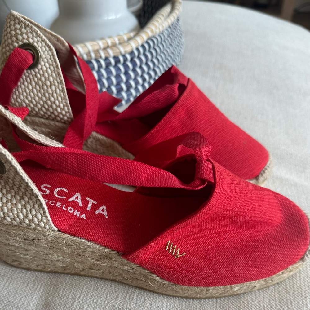 Viscata Handmade in Spain Red Espadrilles Size 37 NEVER WORN